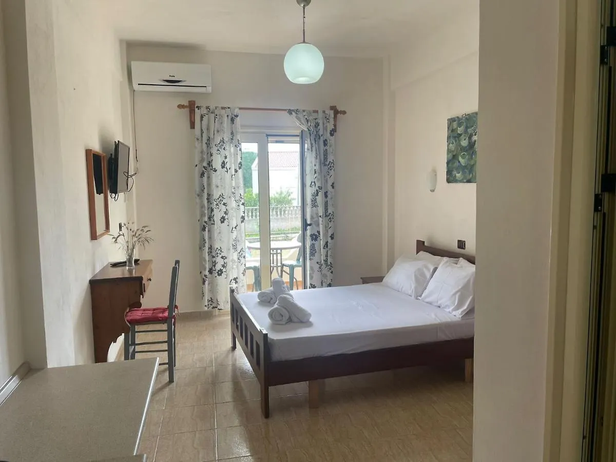 Hotel Vila Andi Zverneci